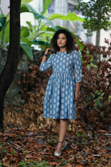 Blue motif Cotton dress (Top)