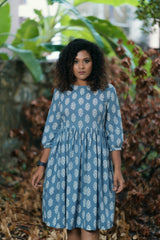 Blue motif Cotton dress (Top)