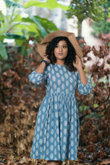 Blue motif Cotton dress (Top)