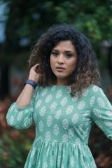 Green motif Cotton dress (Top)