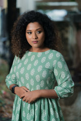 Green motif Cotton dress (Top)