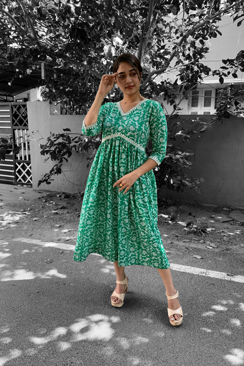 Green Floral Cotton maxi Dress – YoshnasByEla