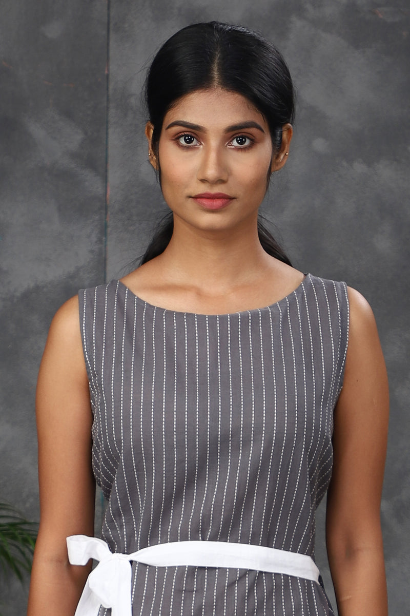 Grey sleeveless cotton dress (Top)