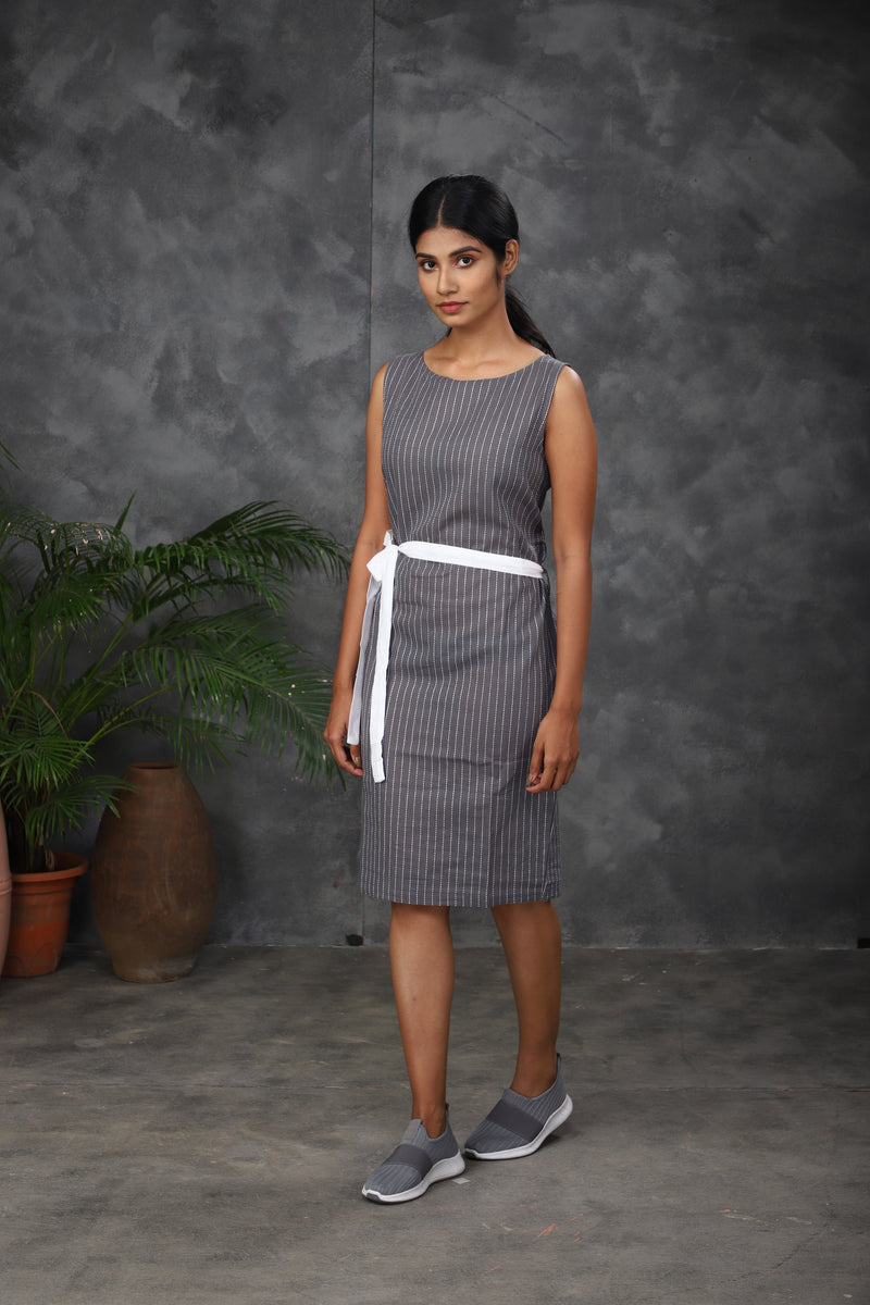 Grey sleeveless cotton dress (Top)